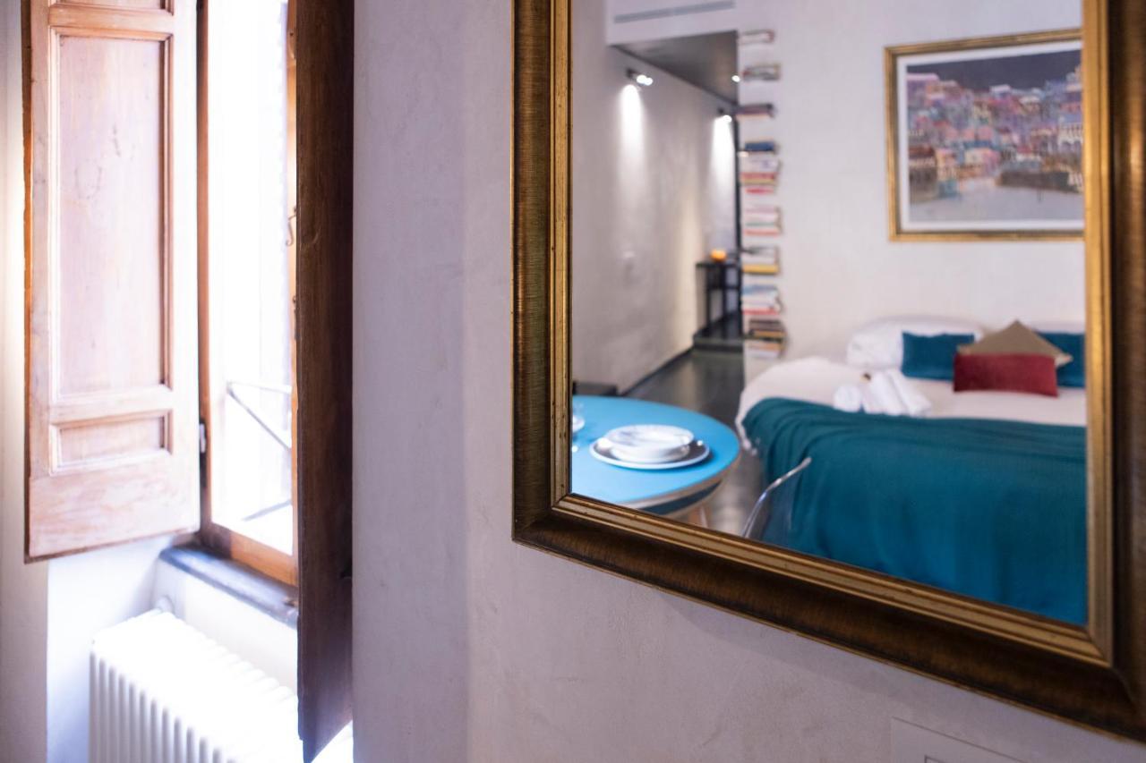 Greta Charming Suite In Trastevere Roma Exterior foto